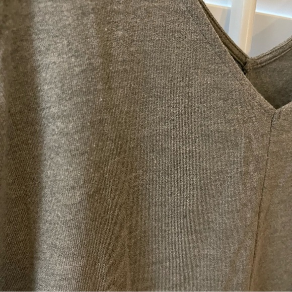 Topshop Grey V-Neck Sleeveless Crop Tank Top, US6 - Picture 4 of 8